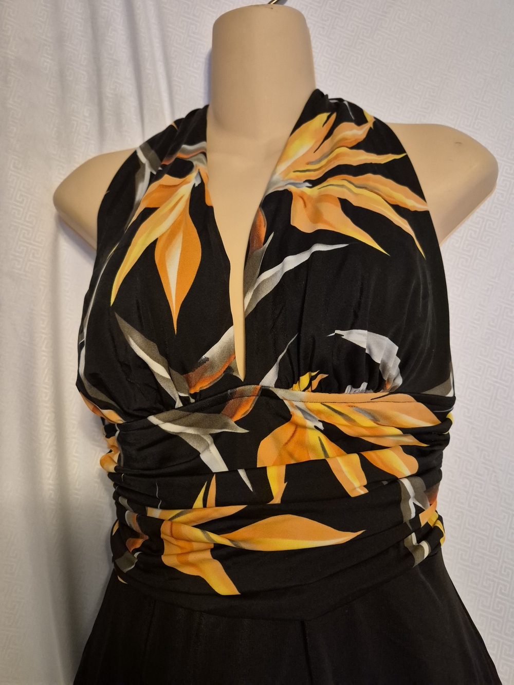 Magicsuit Yves Zooloo Halter Black Orange Printed One Piece Swimsuit Size 10 - Picture 2 of 5